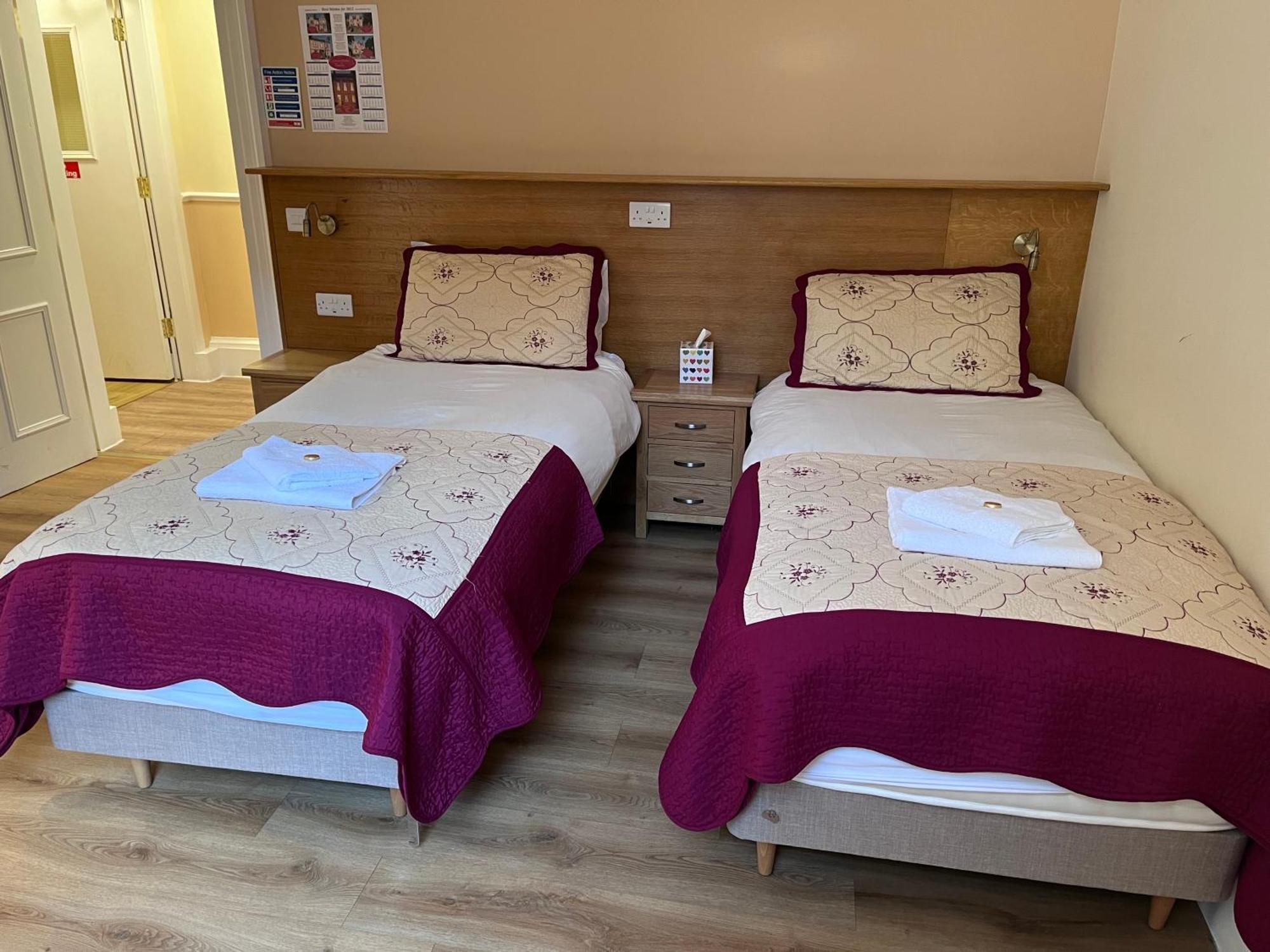 Cumberland Hotel — Photos 1