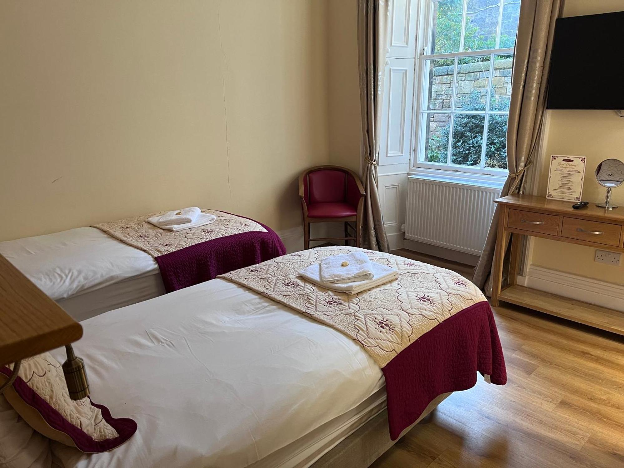 Cumberland Hotel, Edinburgh